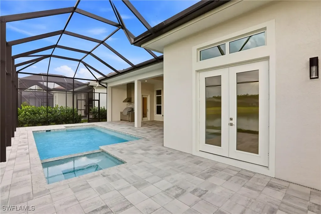 9661 Moonflower Lane Naples FL 34114