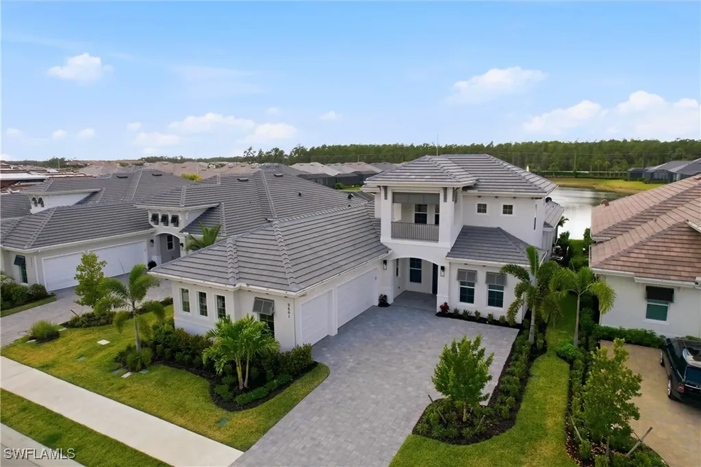 9661 Moonflower Lane Naples FL 34114