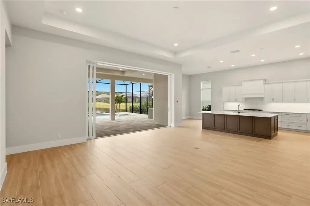 9661 Moonflower Lane Naples FL 34114