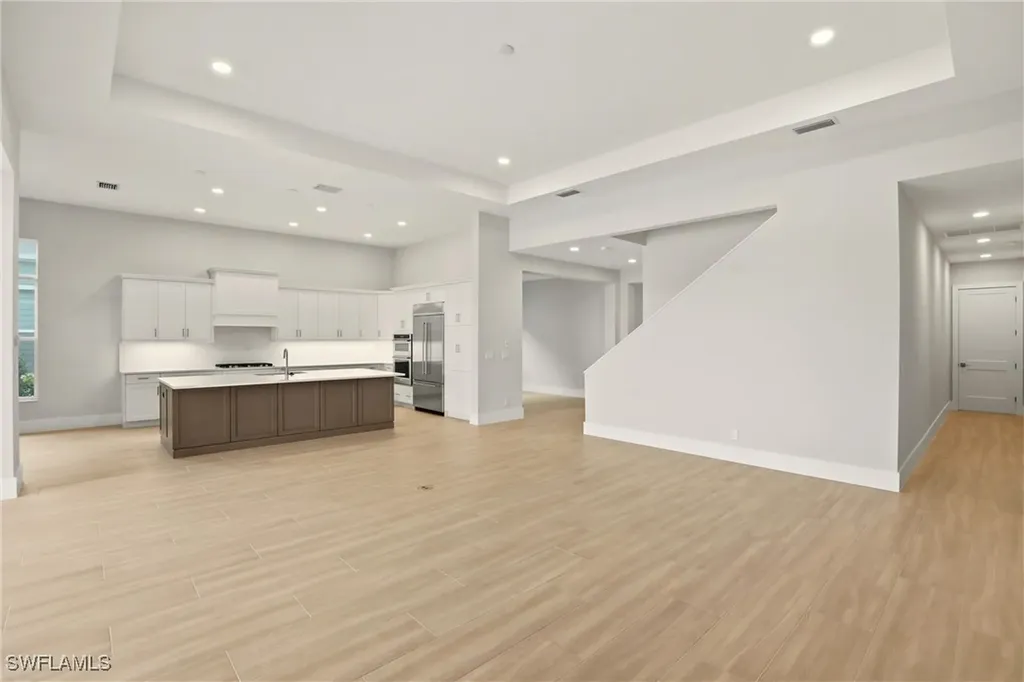 9661 Moonflower Lane Naples FL 34114