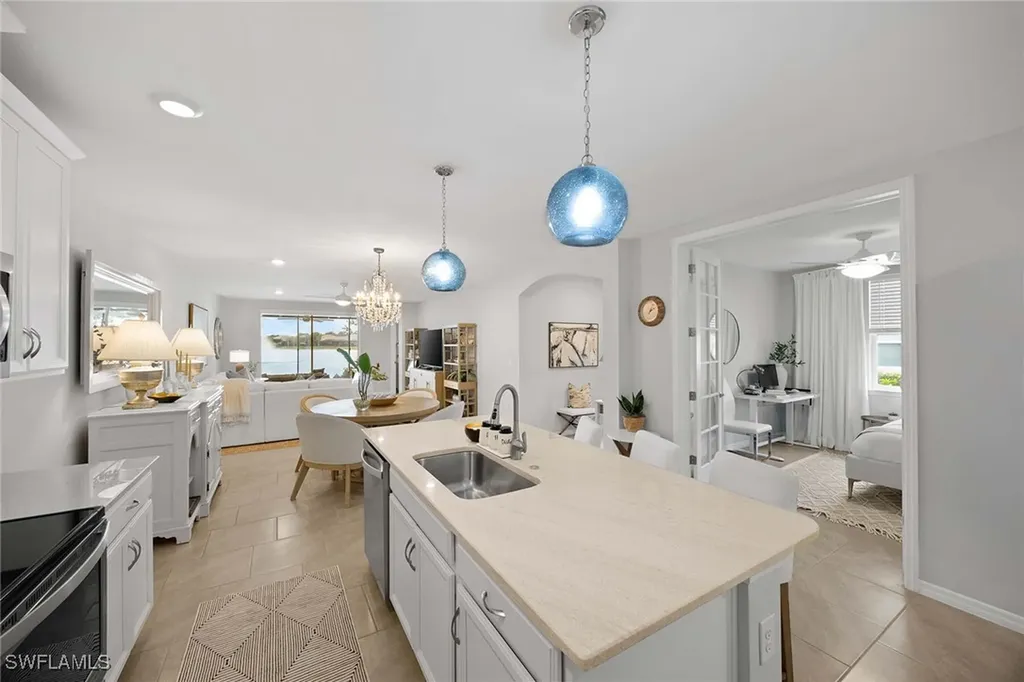 14610 Edgewater Circle Naples FL 34114