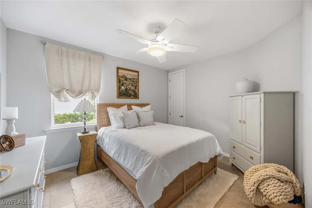 14610 Edgewater Circle Naples FL 34114