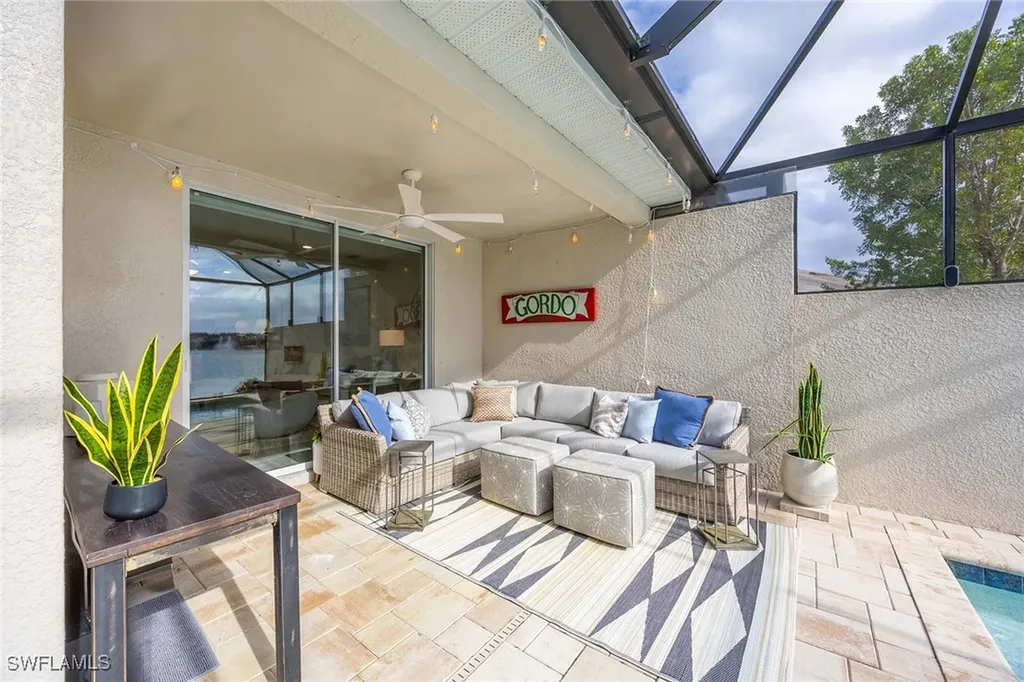 14610 Edgewater Circle Naples FL 34114