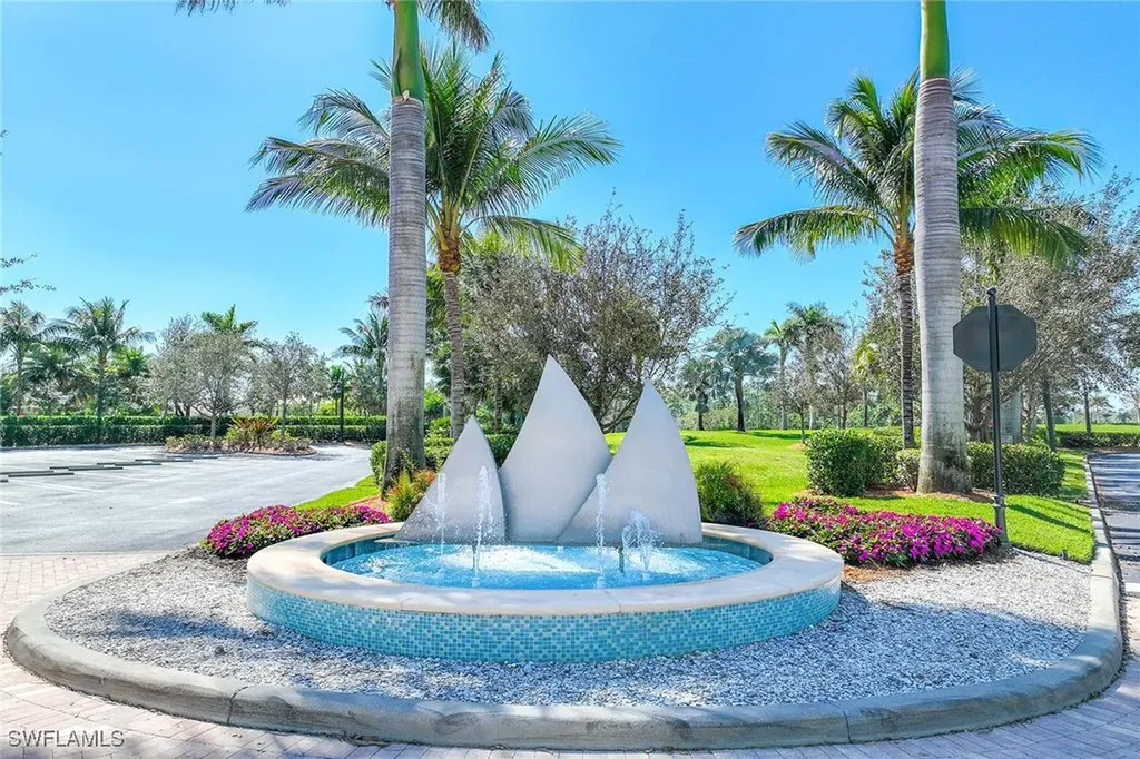 14610 Edgewater Circle Naples FL 34114