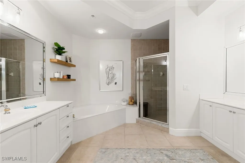 9082 Cascada Way Naples FL 34114