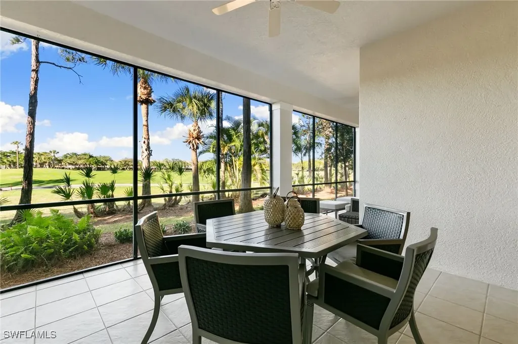 9082 Cascada Way Naples FL 34114