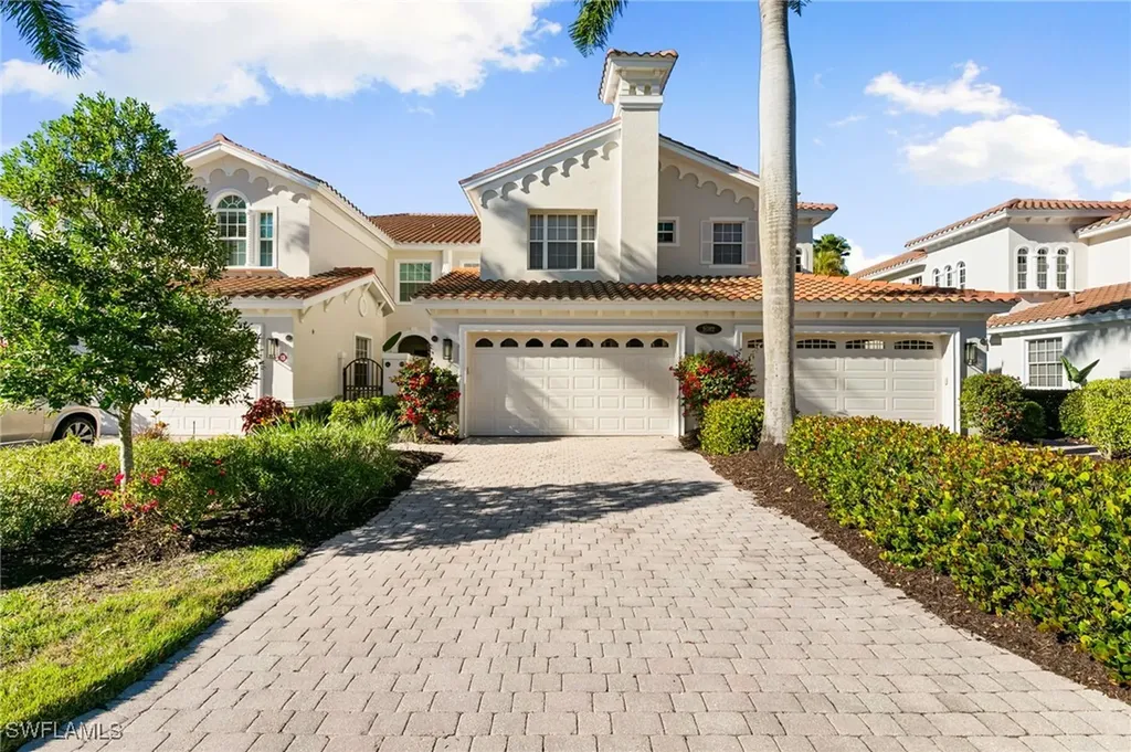 9082 Cascada Way Naples FL 34114