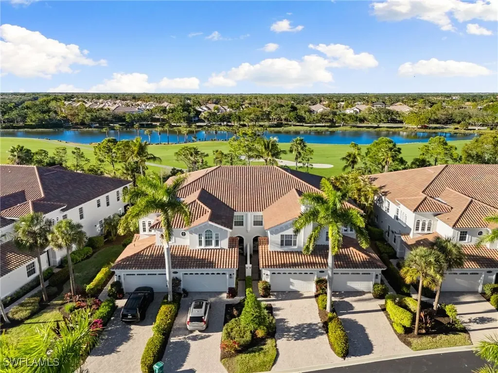 9082 Cascada Way Naples FL 34114