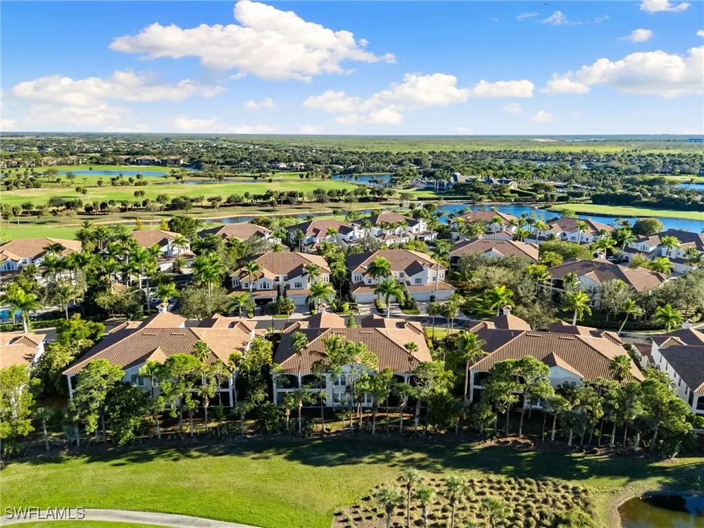 9082 Cascada Way Naples FL 34114