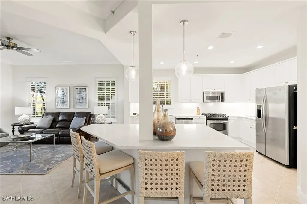 9082 Cascada Way Naples FL 34114