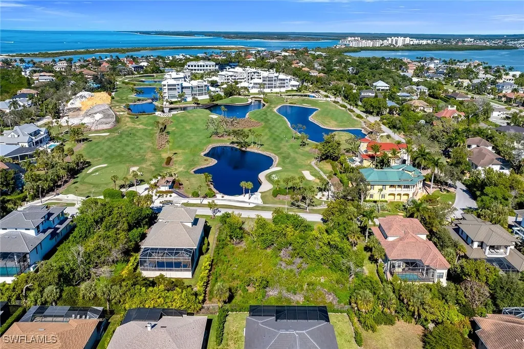 Marco Island FL, 335 Hideaway Circle S