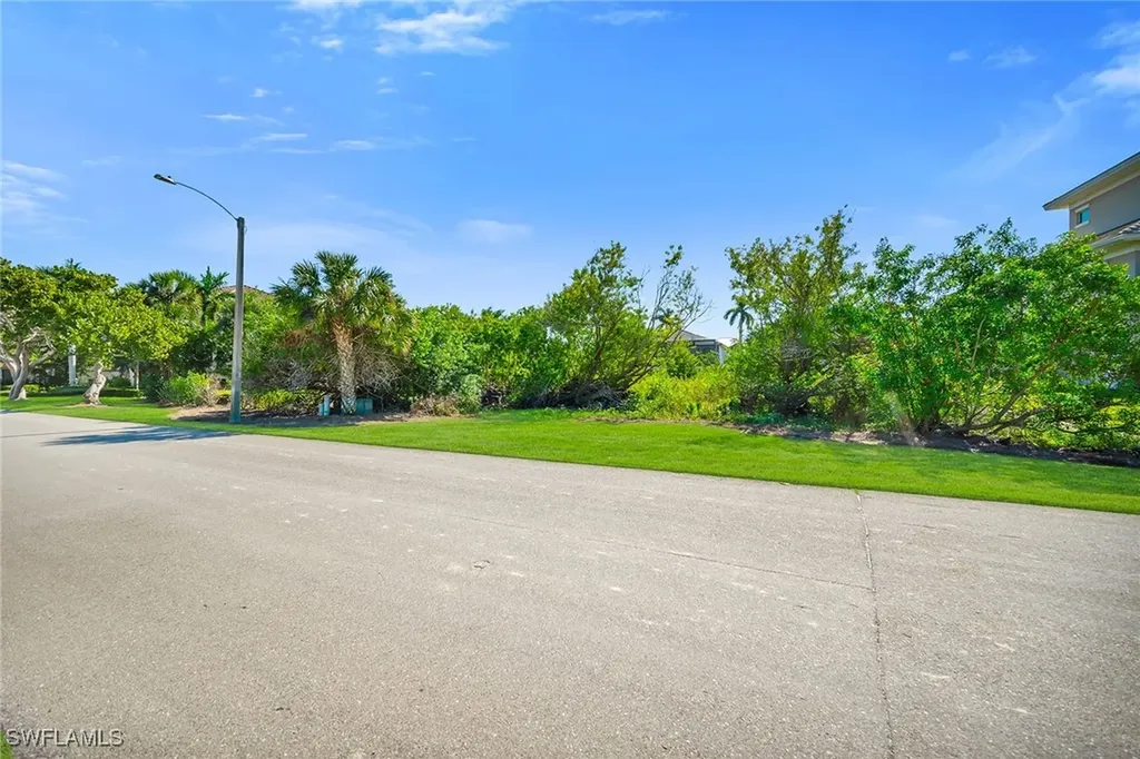 335 Hideaway Circle S Marco Island FL 34145