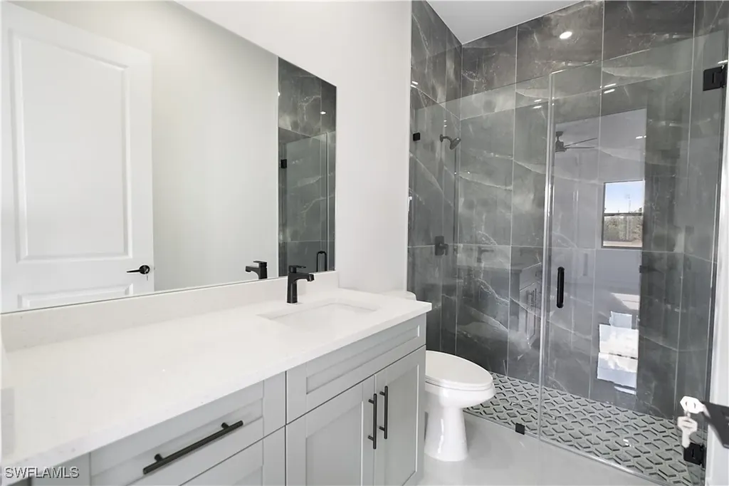 1127 Rachel Street E Lehigh Acres FL 33974