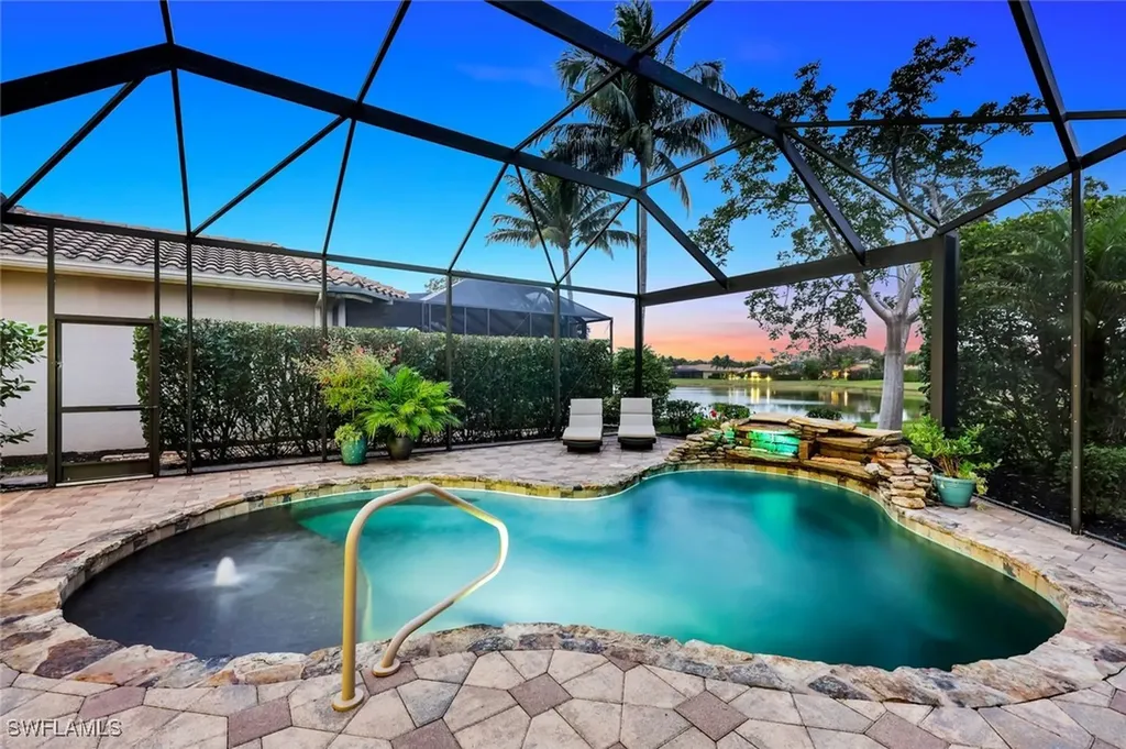 Naples FL, 3917 Glacier Court