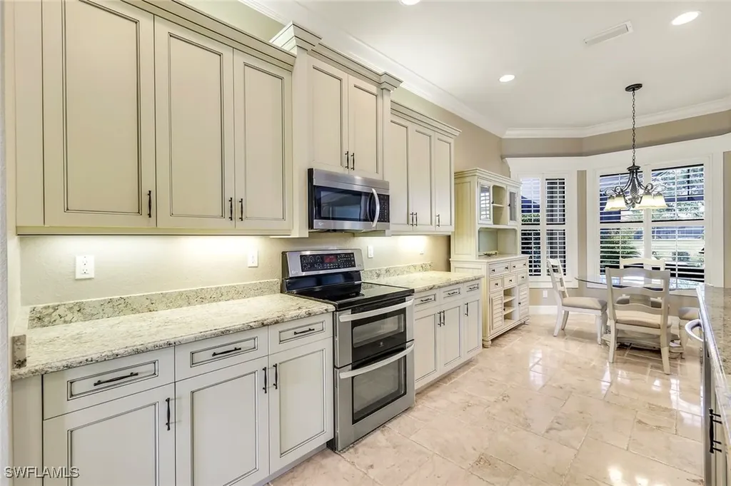 3917 Glacier Court Naples FL 34119