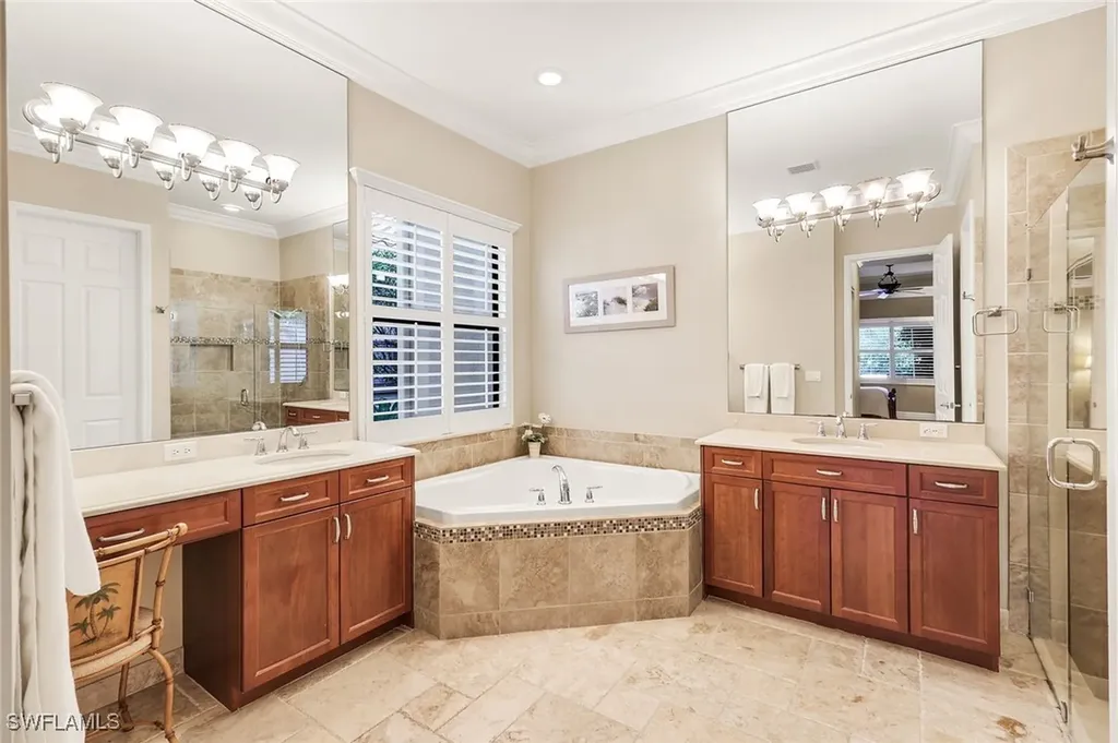3917 Glacier Court Naples FL 34119