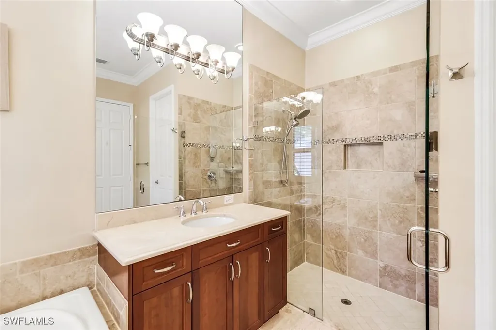 3917 Glacier Court Naples FL 34119