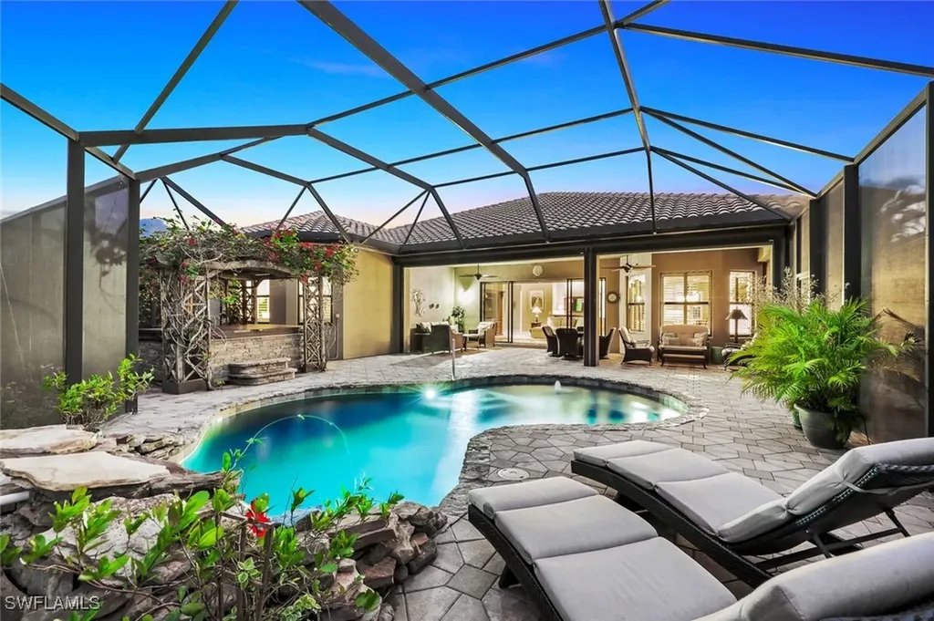 3917 Glacier Court Naples FL 34119