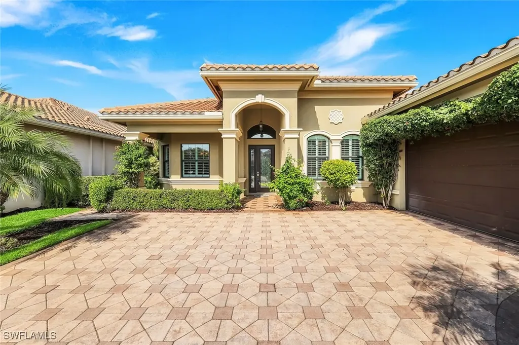 3917 Glacier Court Naples FL 34119