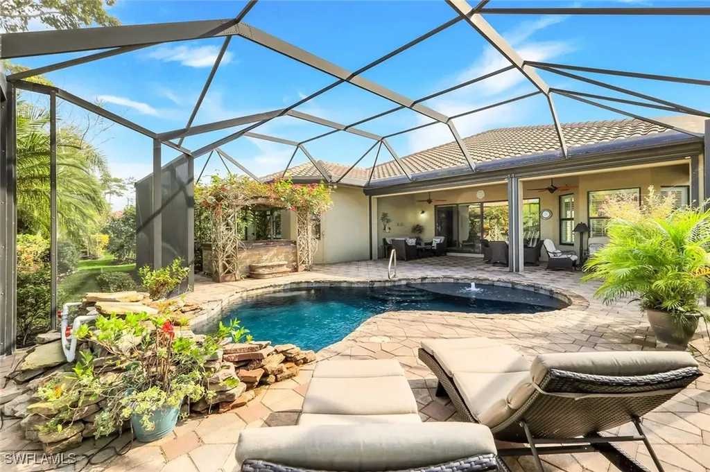 3917 Glacier Court Naples FL 34119