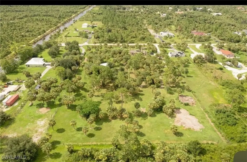 2630 18th Avenue SE Naples FL 34117