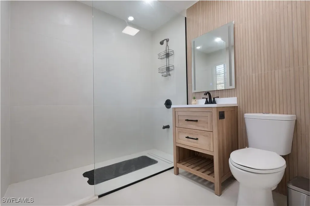 2630 18th Avenue SE Naples FL 34117