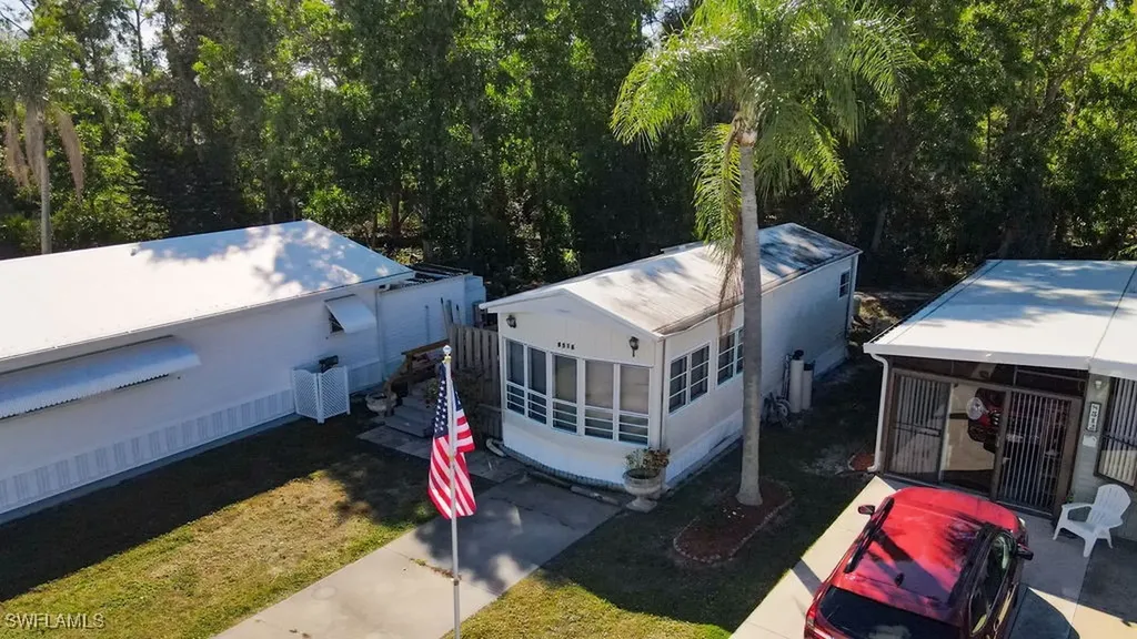 8516 Pepperwood Drive Estero FL 33928