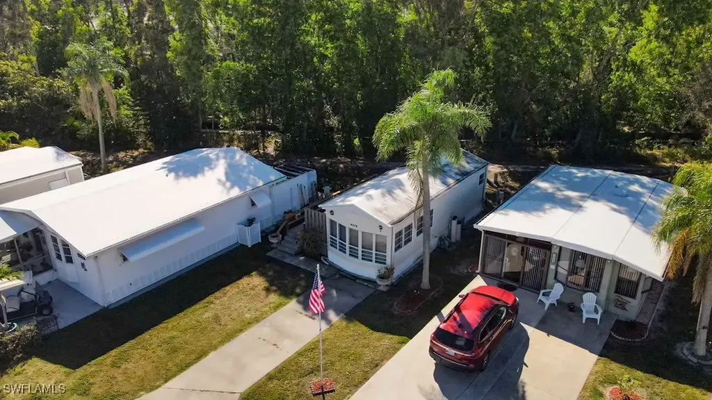 8516 Pepperwood Drive Estero FL 33928