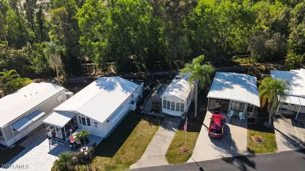 8516 Pepperwood Drive Estero FL 33928