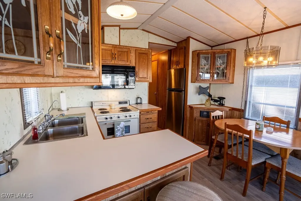 8516 Pepperwood Drive Estero FL 33928