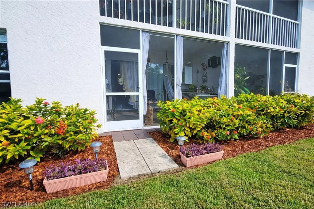 1448 Churchill Circle Naples FL 34116