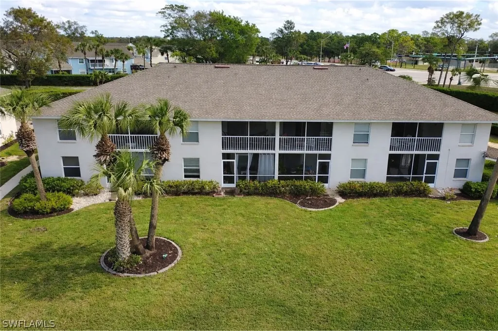 1448 Churchill Circle Naples FL 34116