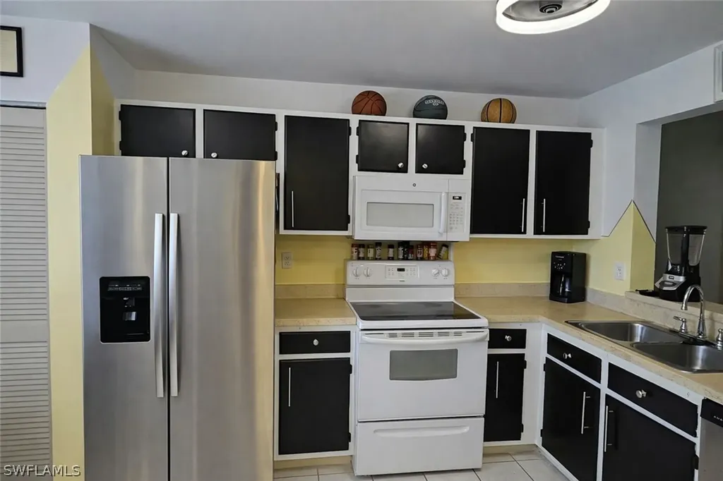 1448 Churchill Circle Naples FL 34116