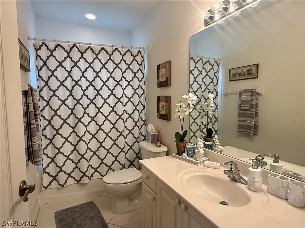 7823 Regal Heron Circle Naples FL 34104