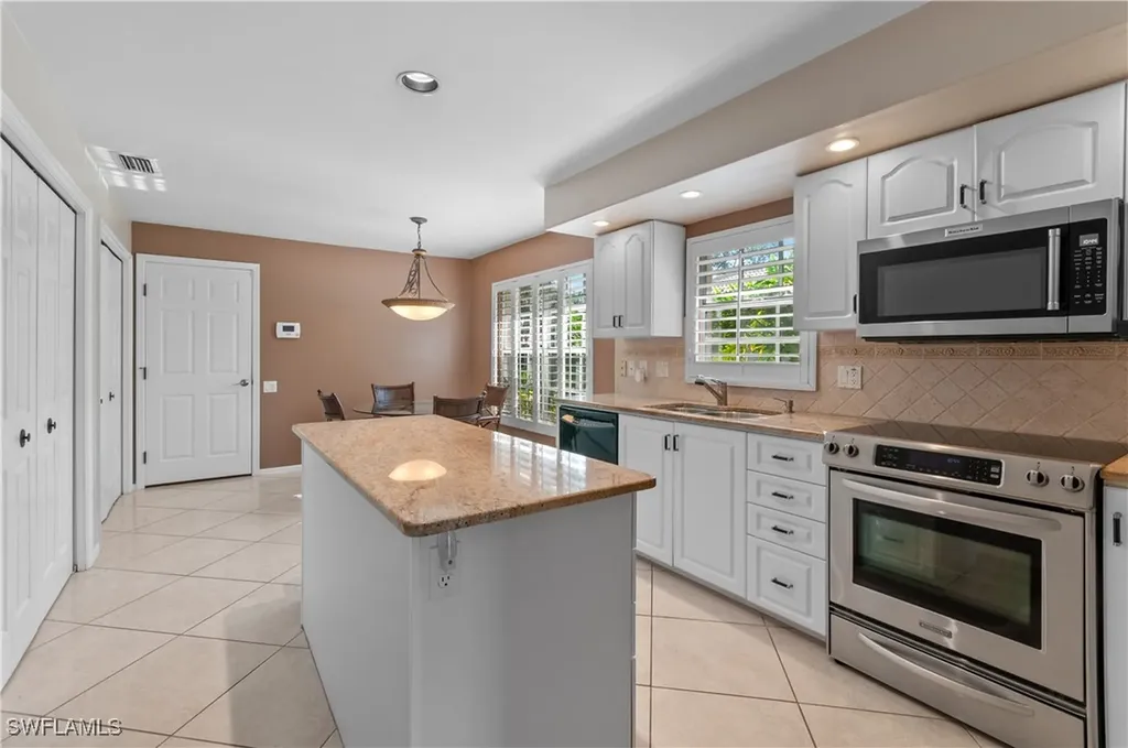 13360 Southampton Drive Bonita Springs FL 34135