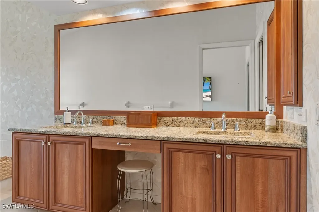 13360 Southampton Drive Bonita Springs FL 34135