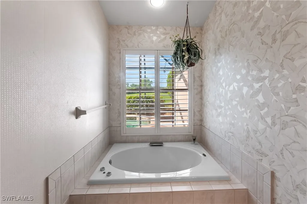 13360 Southampton Drive Bonita Springs FL 34135