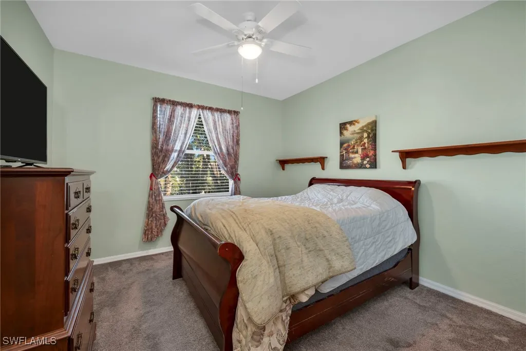 3685 Yosemite Court Naples FL 34116