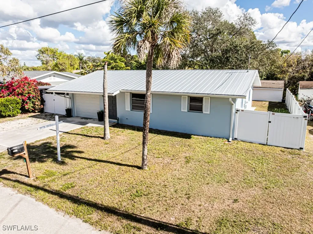 27111 Sun Aqua Lane Bonita Springs FL 34135