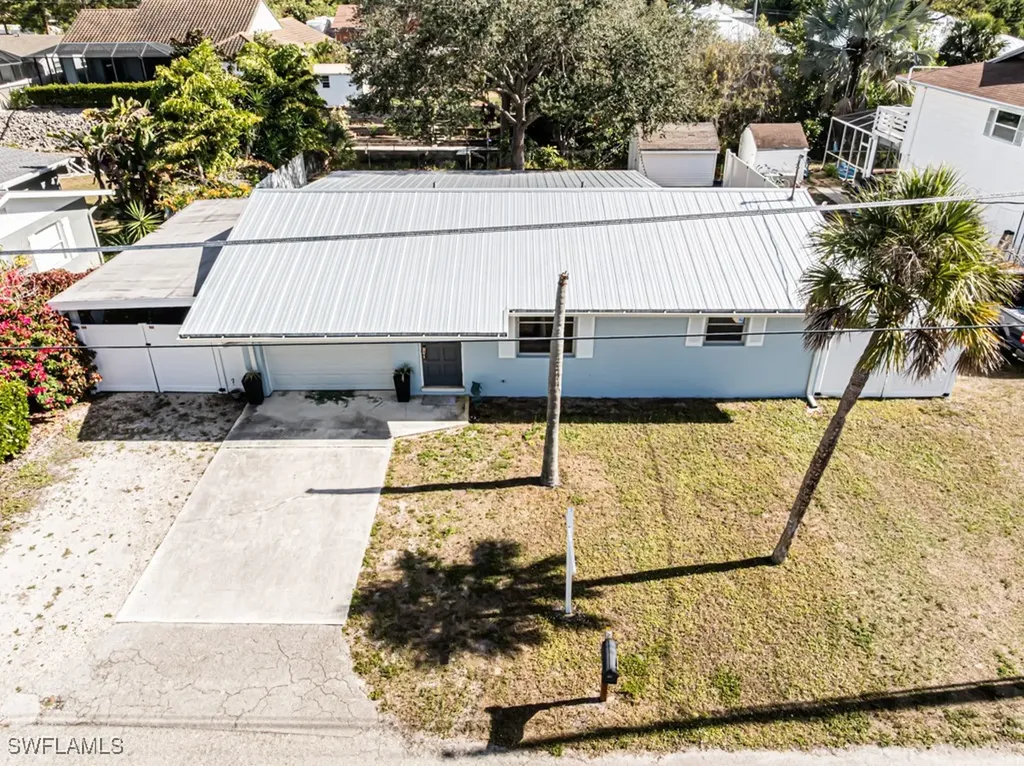 27111 Sun Aqua Lane Bonita Springs FL 34135