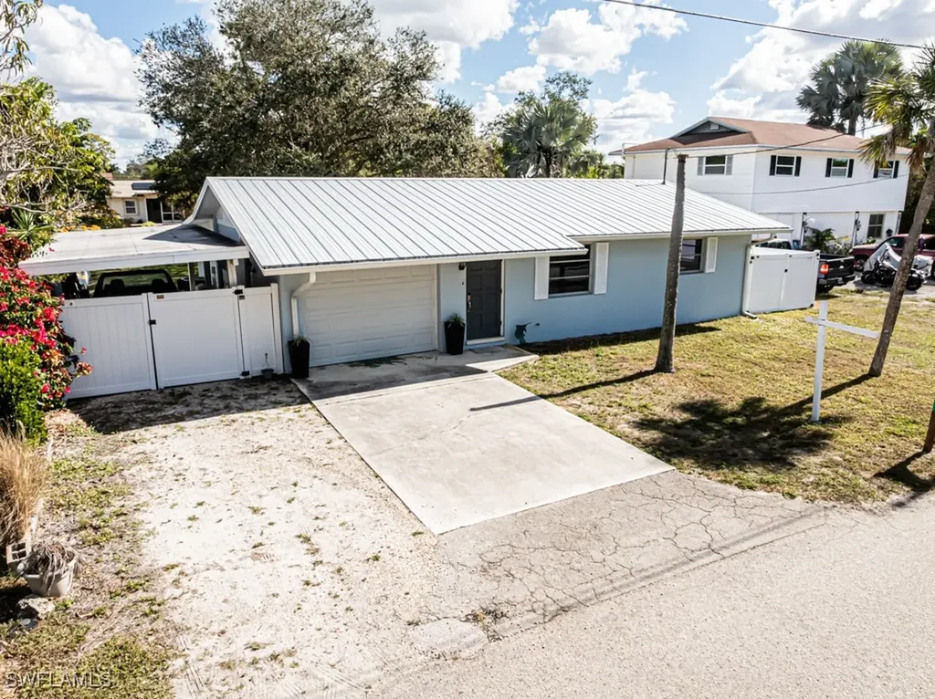 27111 Sun Aqua Lane Bonita Springs FL 34135