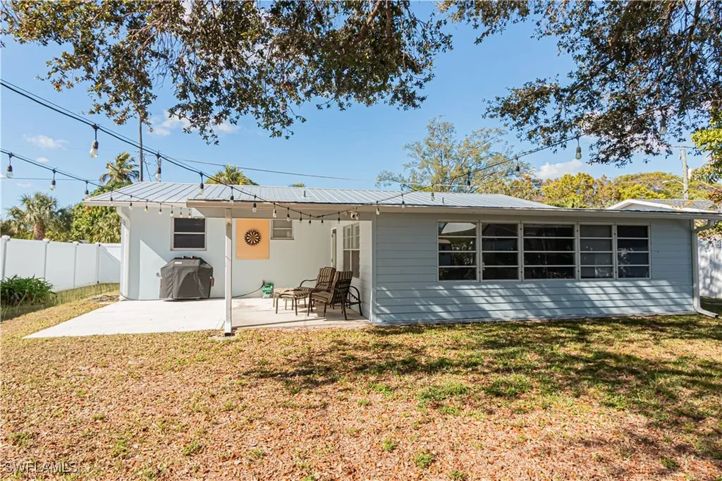 27111 Sun Aqua Lane Bonita Springs FL 34135