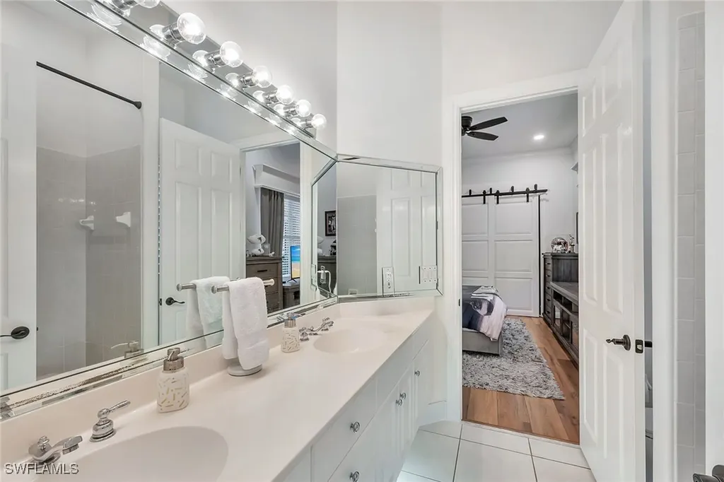 6660 Glen Arbor Way Naples FL 34119