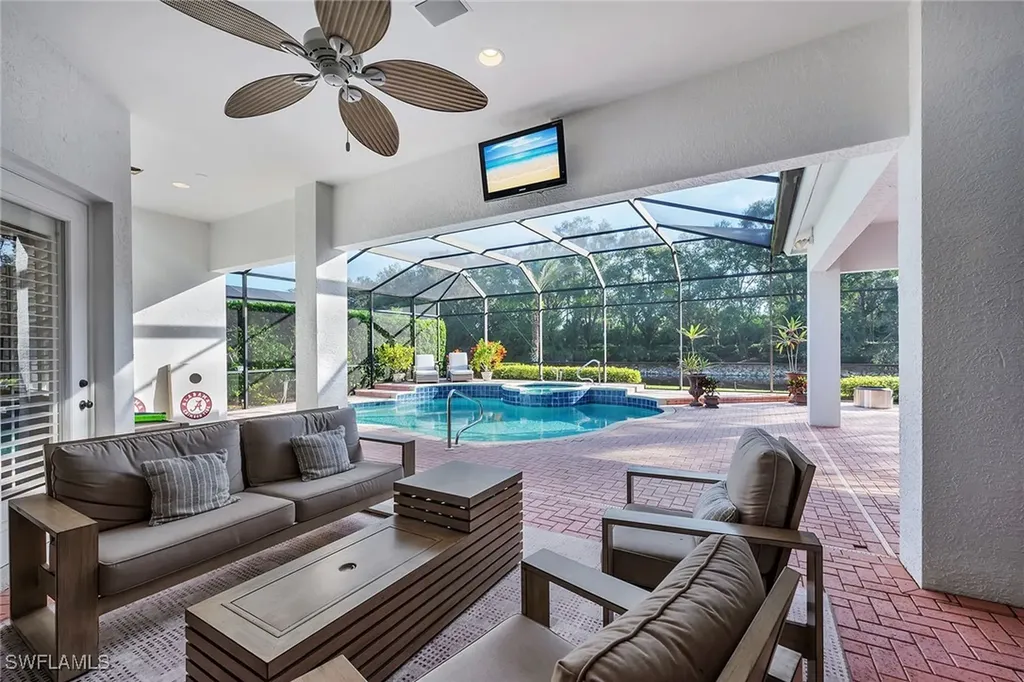 6660 Glen Arbor Way Naples FL 34119