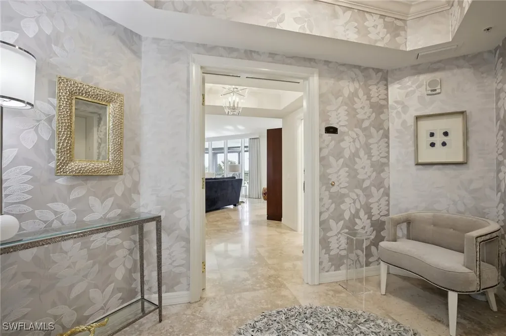 7575 Pelican Bay Boulevard Naples FL 34108