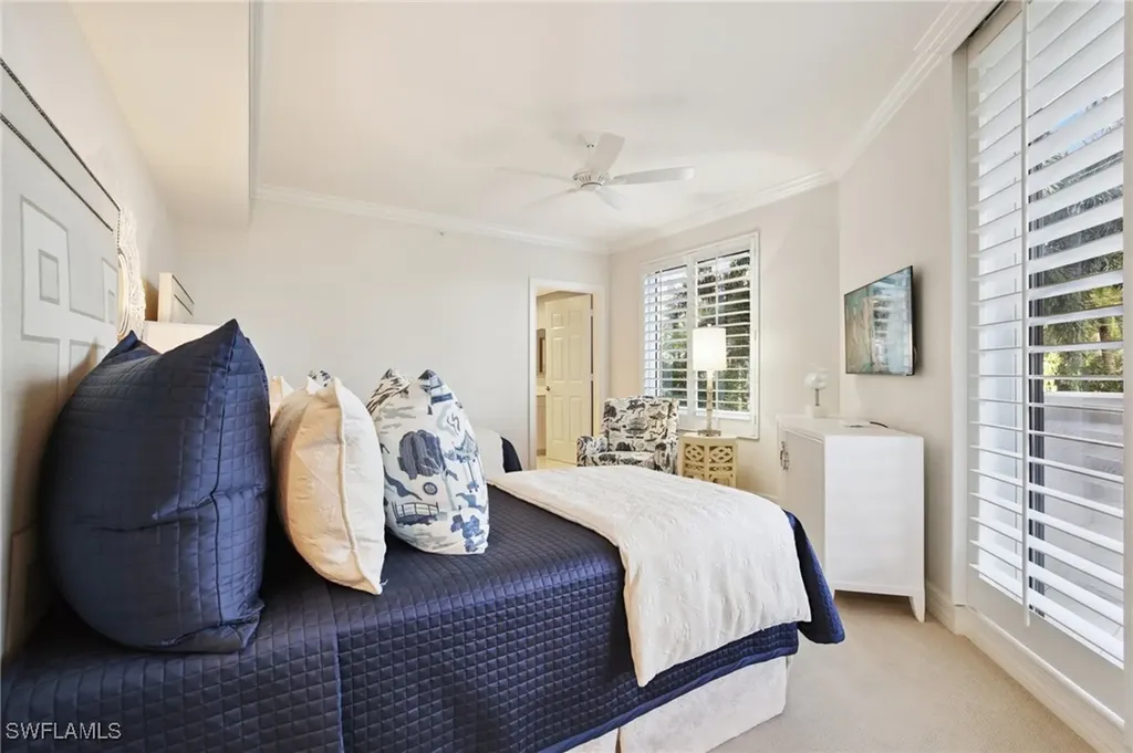 7575 Pelican Bay Boulevard Naples FL 34108