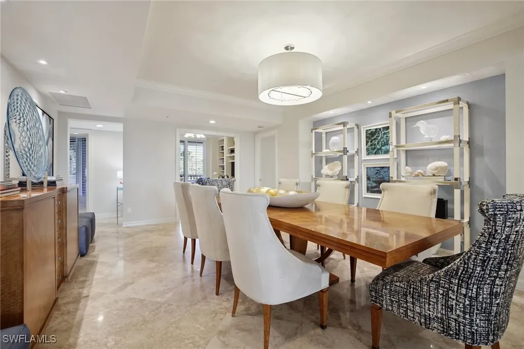 7575 Pelican Bay Boulevard Naples FL 34108