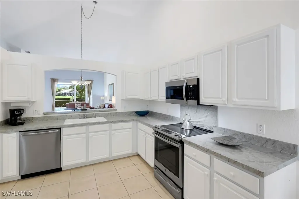 7755 Berkshire Pines Drive Naples FL 34104