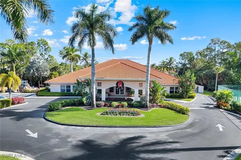 7755 Berkshire Pines Drive Naples FL 34104