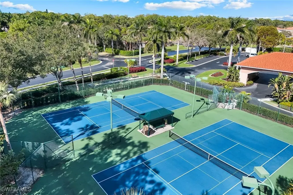 7755 Berkshire Pines Drive Naples FL 34104